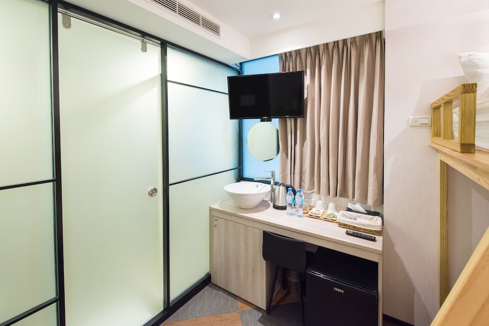 sunrise business hotel ximen