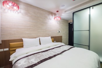 sunrise business hotel ximen