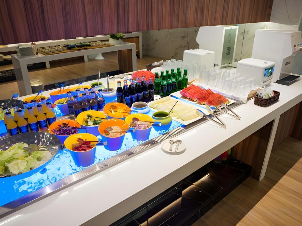 six star motel taoyuan