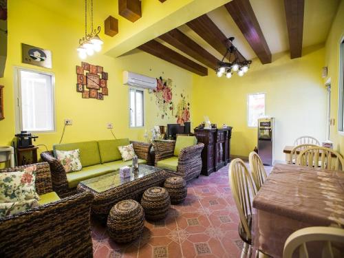 the anderson manor hotel