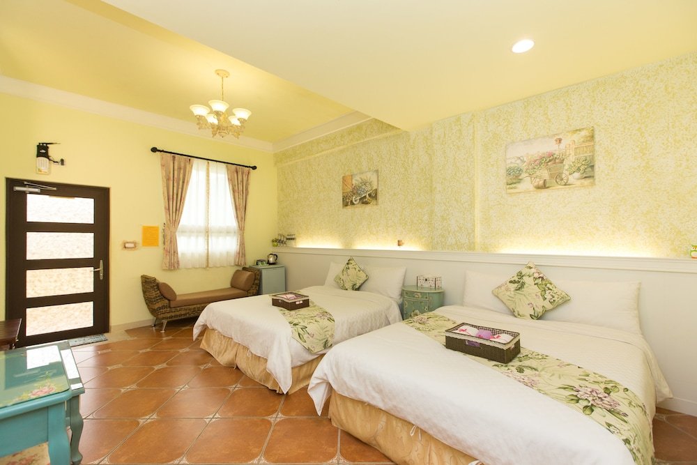 the anderson manor hotel