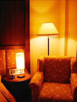 attic hotel