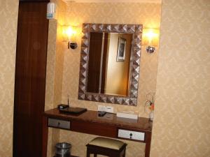 attic hotel