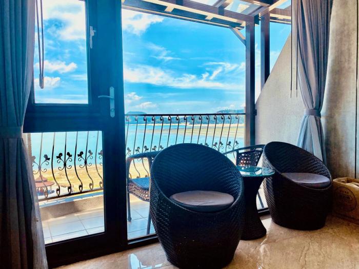 ming yue hu lakeview bnb