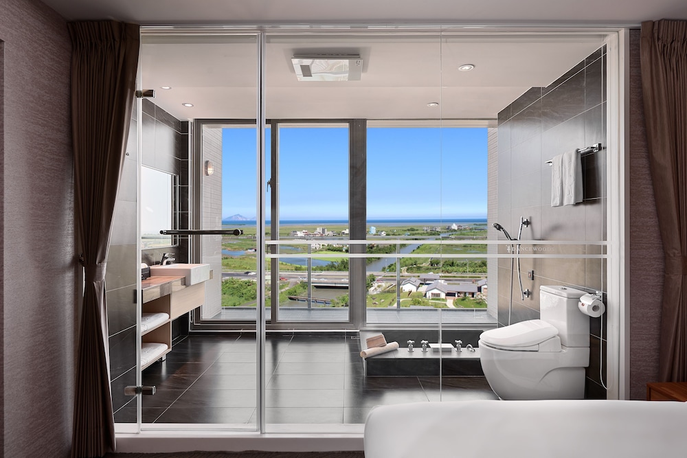 dancewoods hotels and resorts