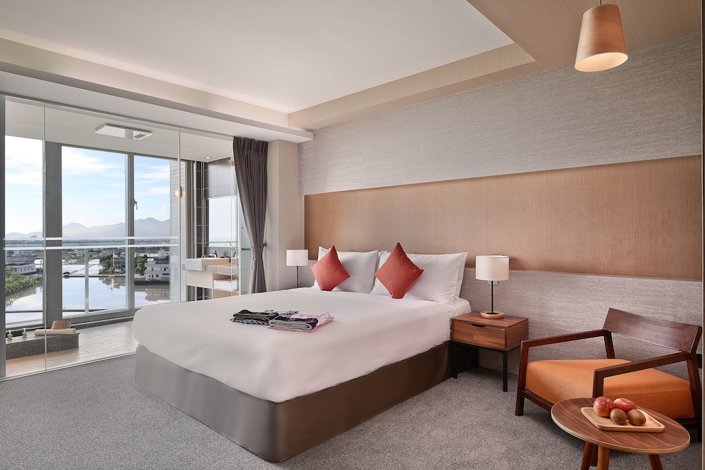 dancewoods hotels and resorts
