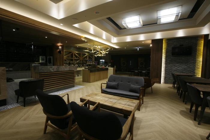 g11 hotel