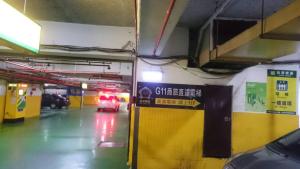 g11 hotel