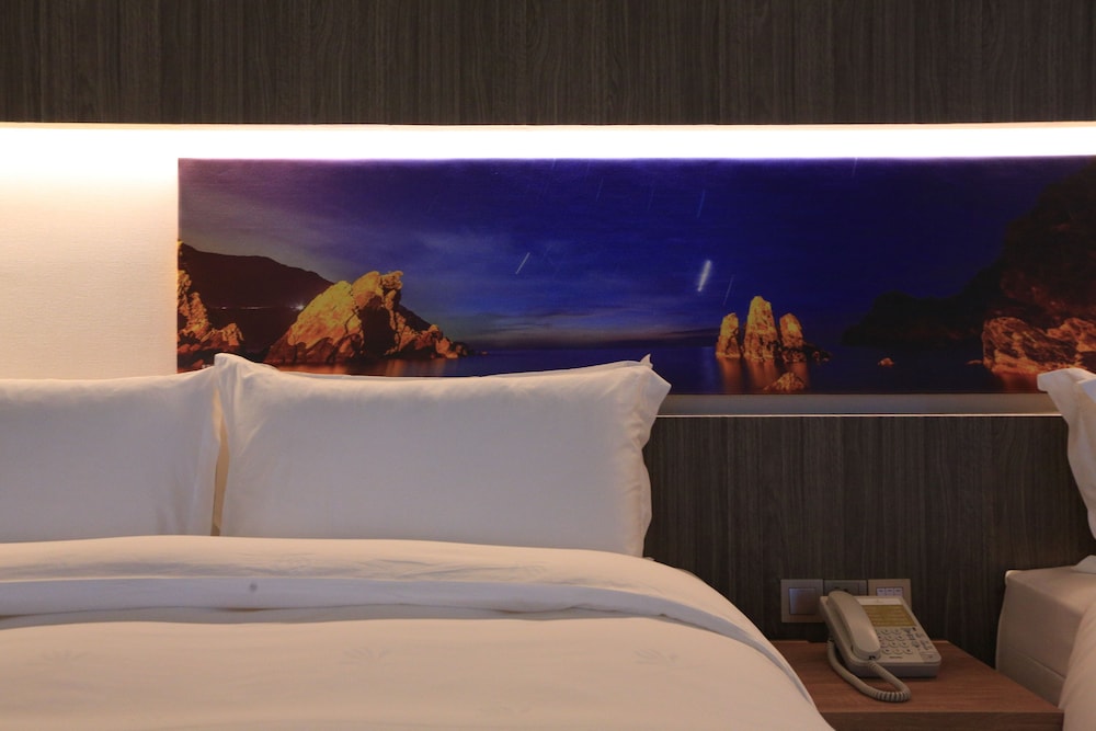 Cuncyue Hot Spring Resort,Luodong>>Dongshan,4 star