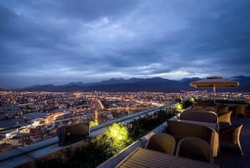 cuncyue hot spring resort