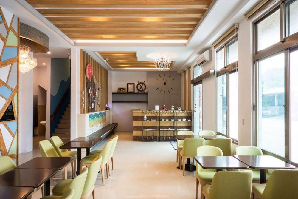 hotel cube taitung