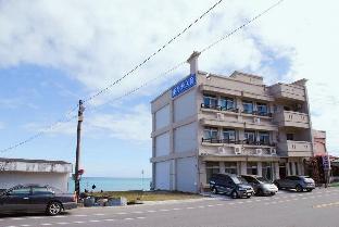 hotel cube taitung