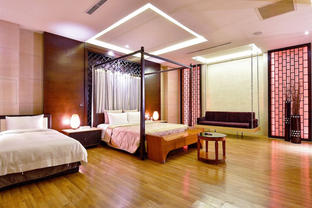 vogue boutique motel