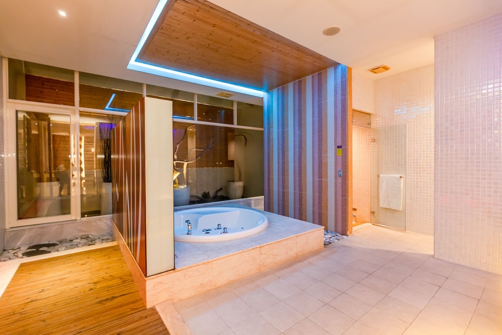 vogue boutique motel