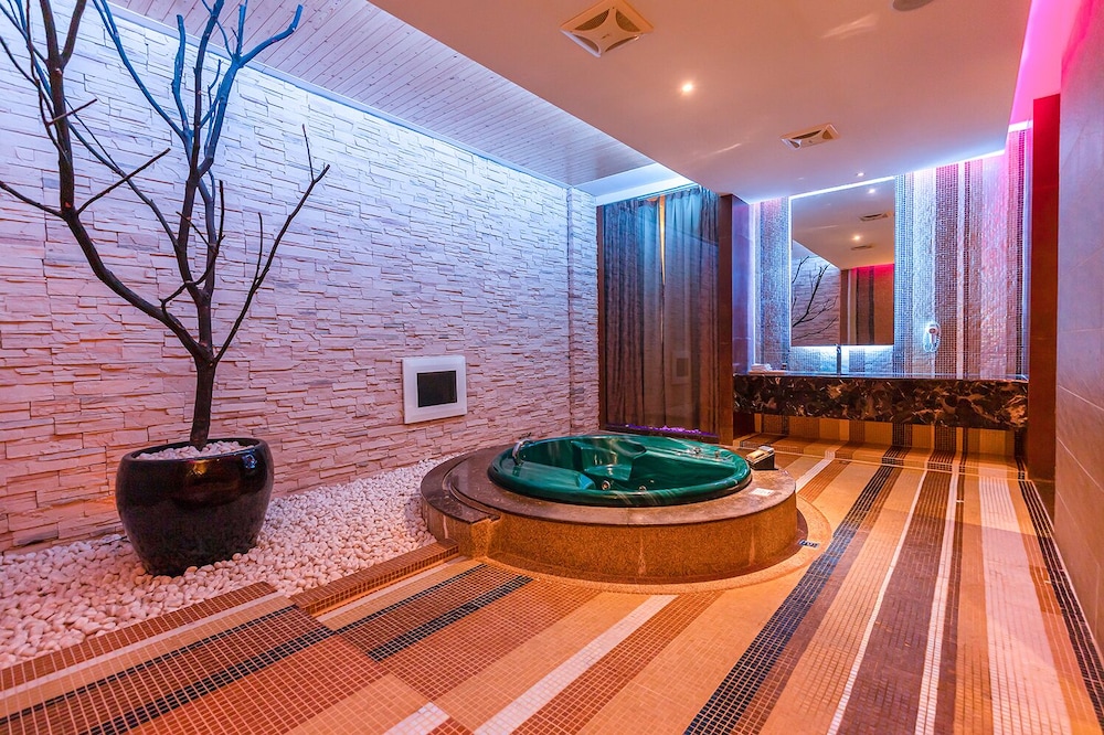 vogue boutique motel