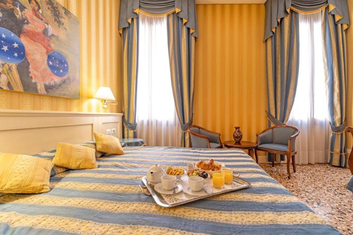hotel bella venezia