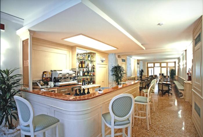 hotel bella venezia