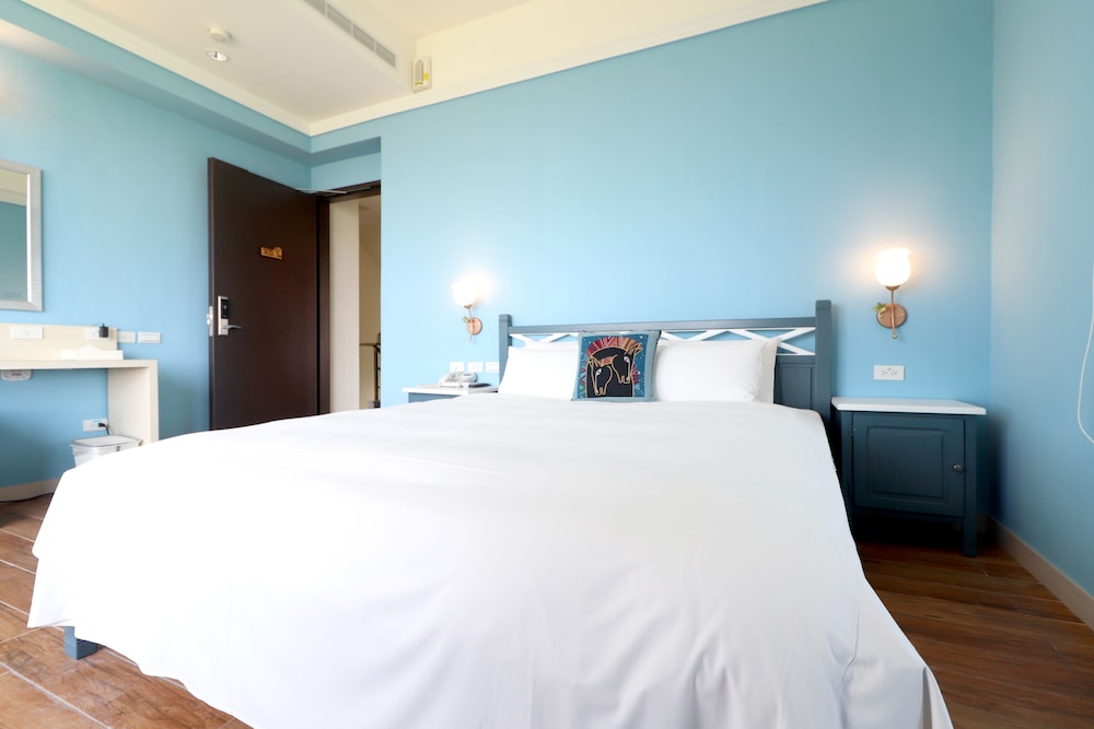 zen ocean bandb