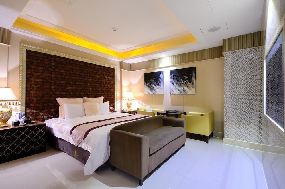 merryday day motel zhonghe branch