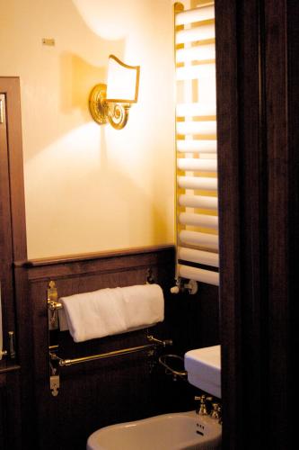 hotel lux