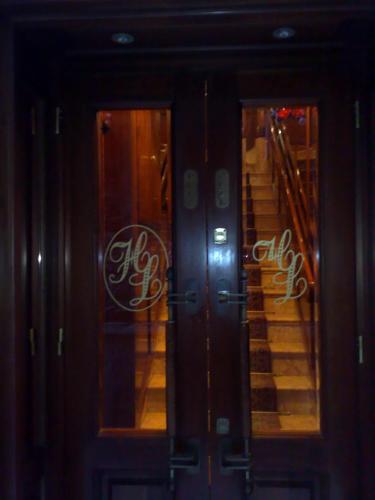 hotel lux