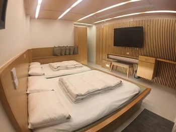 xianel vacation chateau