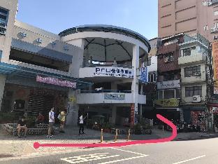 tourist bunny hostel