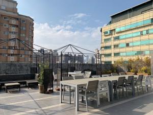 stray birds taichung hostel