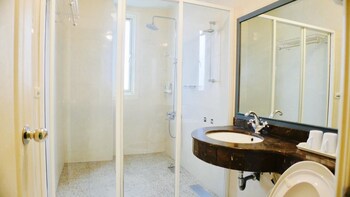 sunshine sea view bandb