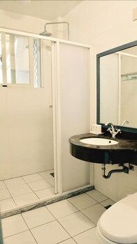 sunshine sea view bandb