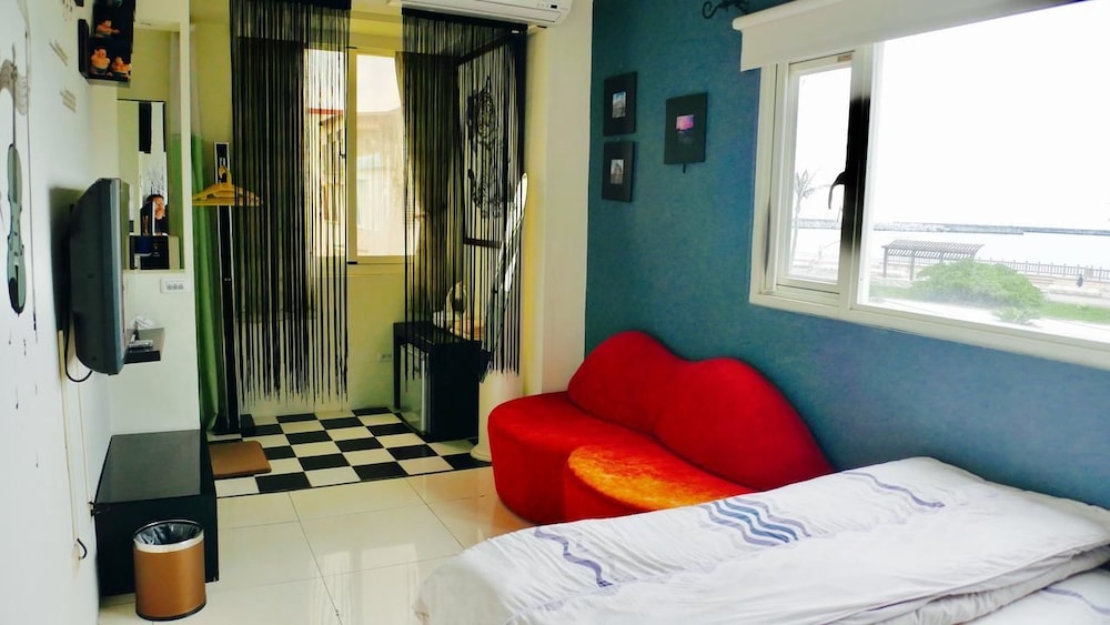 sunshine sea view bandb