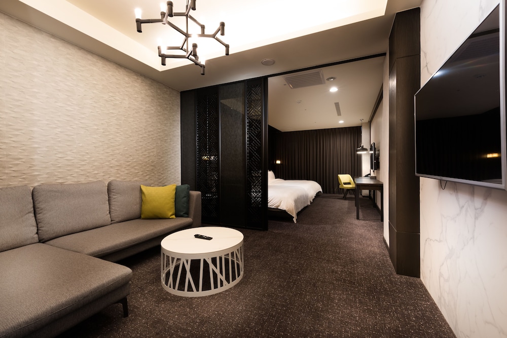 hotel chateau anping