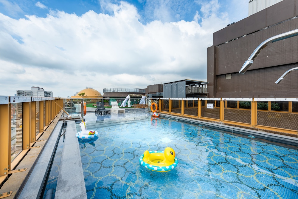 hotel chateau anping