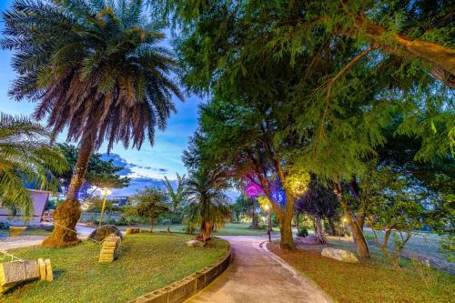 rainbow garden bandb