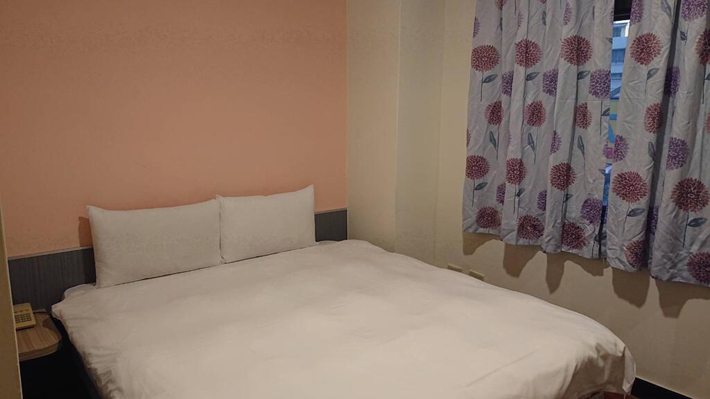 Wan Tai Hotel,Chiayi City>>Chiayi,3 star