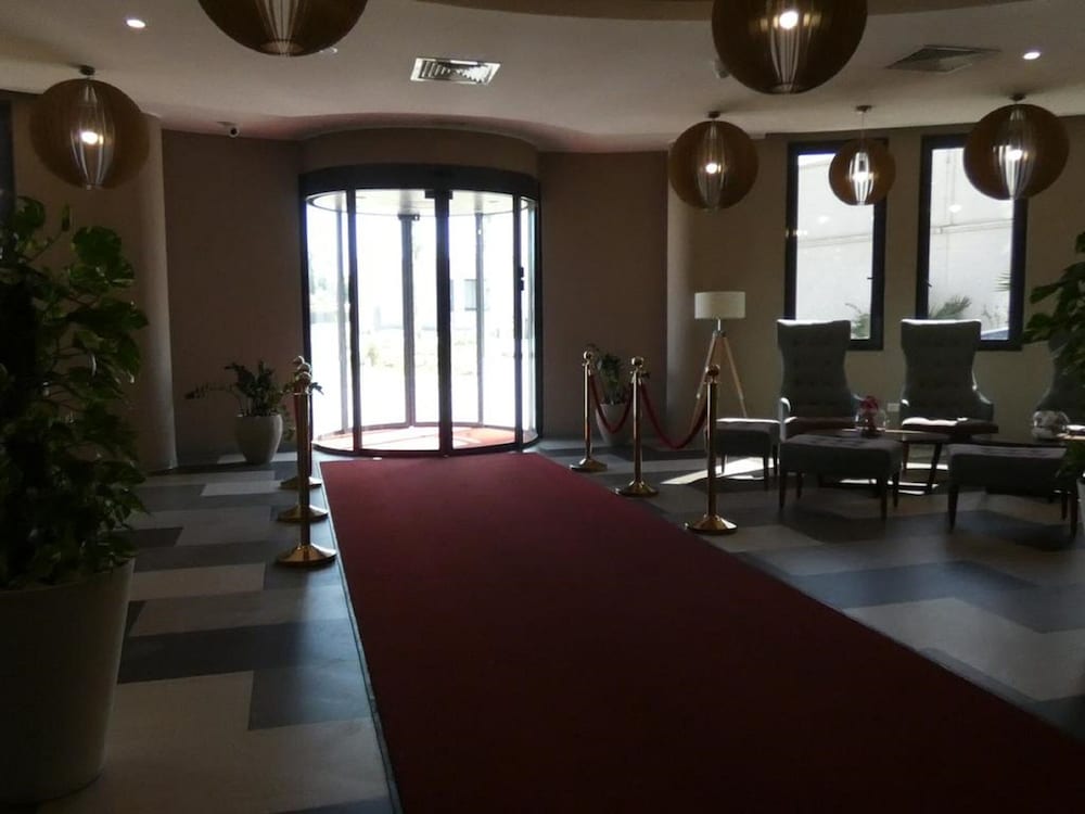 le zenith hotel oran