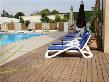 le zenith hotel oran