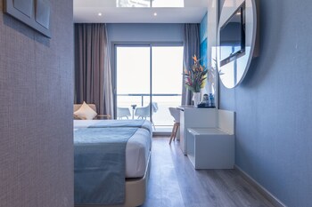 Az Hotel Vague Dor,Blida>>Algiers,4 star
