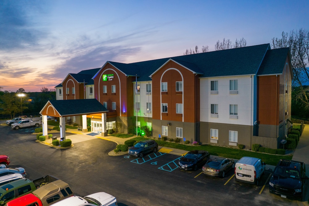 holiday inn express hotel and suites bedford by ihg