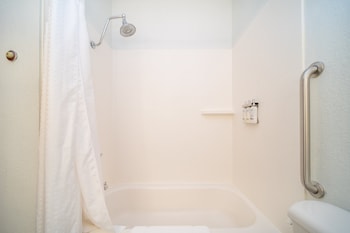 Holiday Inn Express Hotel & Suites Bedford By Ihg,Bloomington>>Bedford,3 star