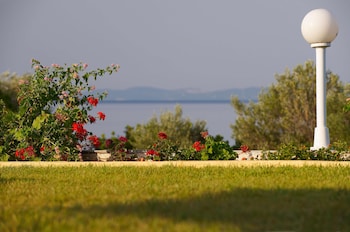 acrotel elea beach