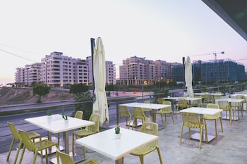 The Stay Furnished Apartments,Beirut>>Antelias,4 star