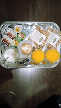 roman holidays boutique hotel