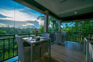 adi bisma inn