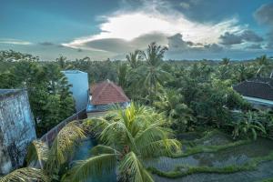 adi bisma inn