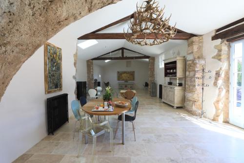 chateau dolmet guesthouse
