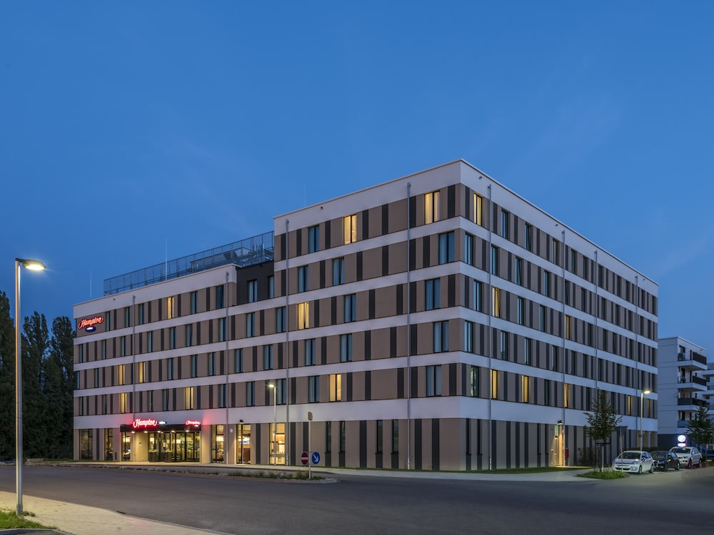 hampton by hilton freiburg