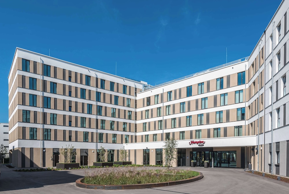 hampton by hilton freiburg
