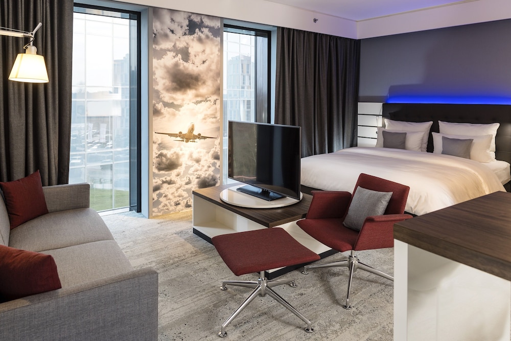 airport plaza hotel hamburg