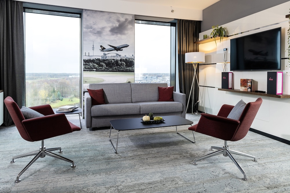 airport plaza hotel hamburg